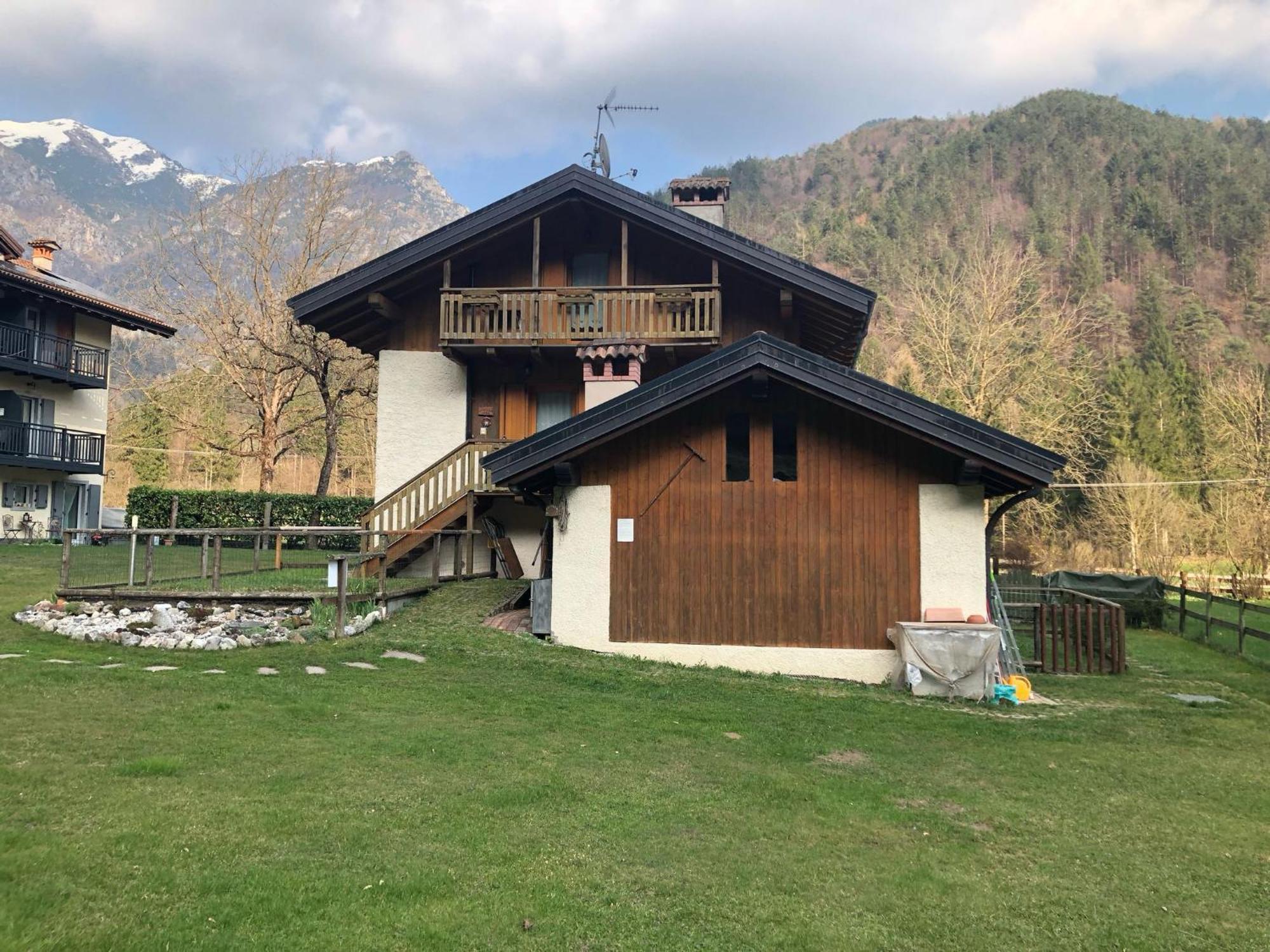 Chalet Verde Lenzumo di Concei Bagian luar foto